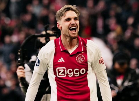 FC Porto Enter Talks with Ajax Over Kenneth Taylor