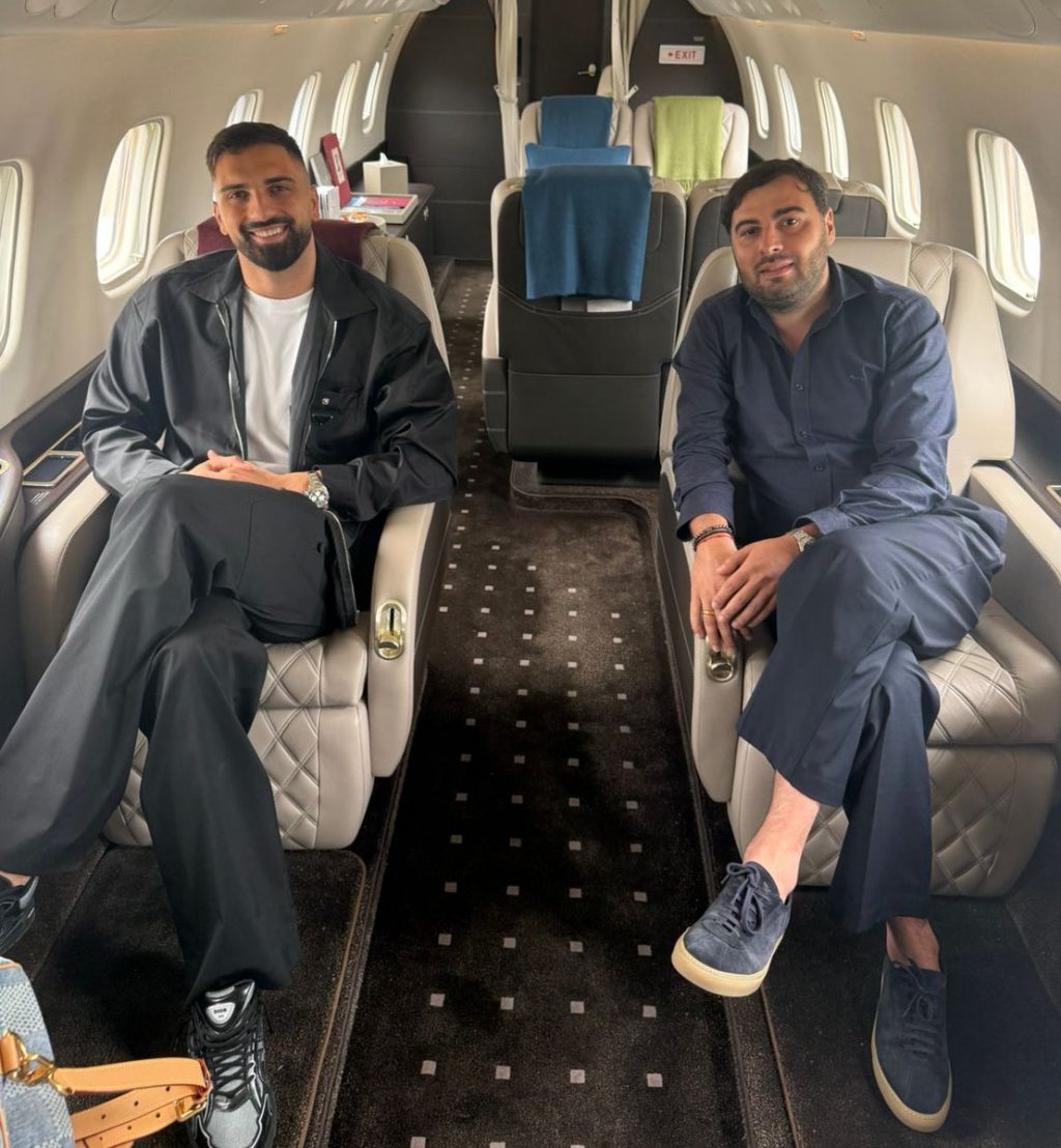 Liverpool Set to Welcome Giorgi Mamardashvili as a New Addition