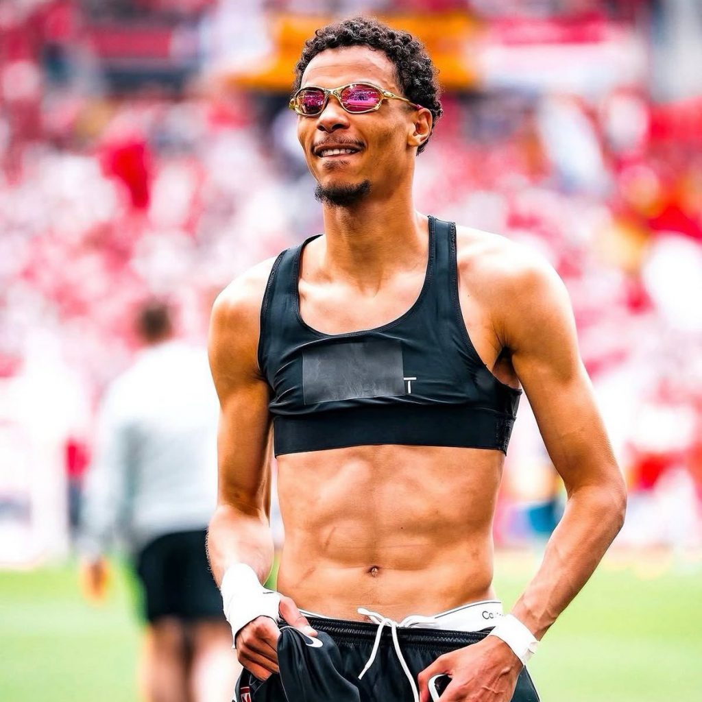 Hugo Ekitike Completes Medical Ahead of Move to Liverpool