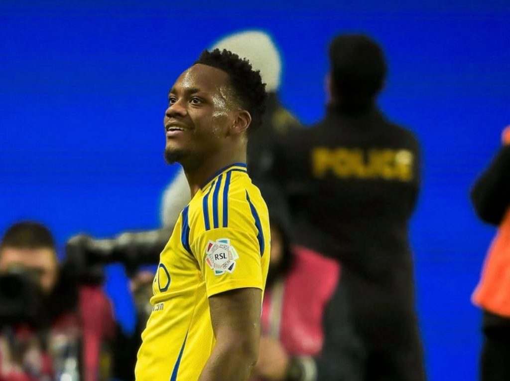 Jhon Durán's Arrival in Istanbul: A New Chapter with Fenerbahçe