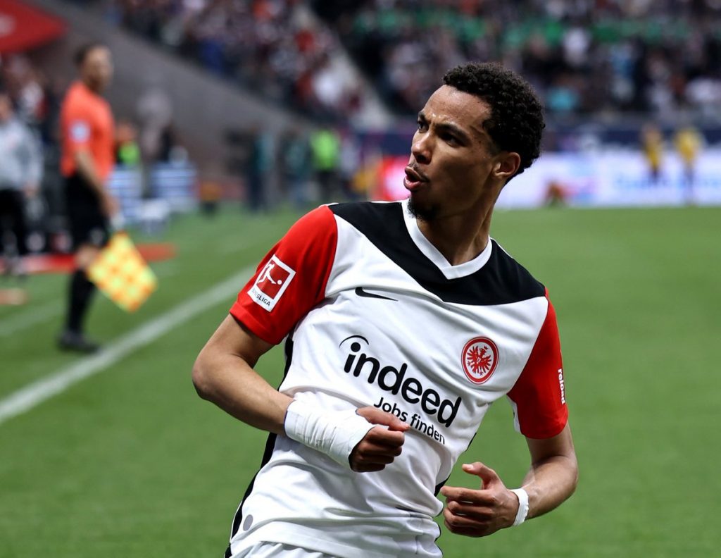 Liverpool in Double Striker Pursuit: Ekitike and Isak Targeted