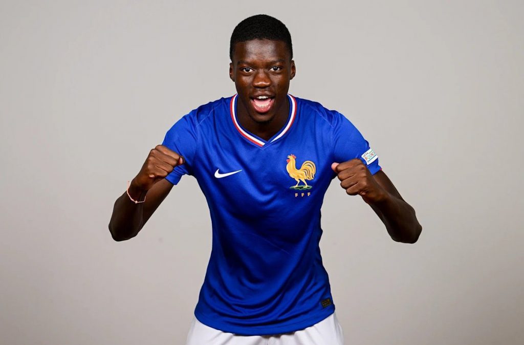 Mamadou Sarr Returns to Strasbourg on Loan from Chelsea with Ambitious Ligue 1 Prospects