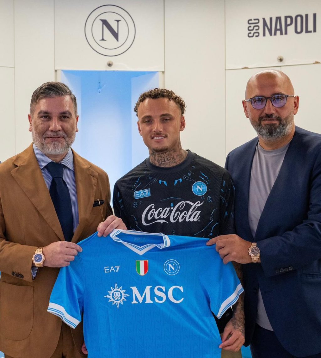 Noa Lang Joins Napoli: Dutch Star Makes Serie A Debut